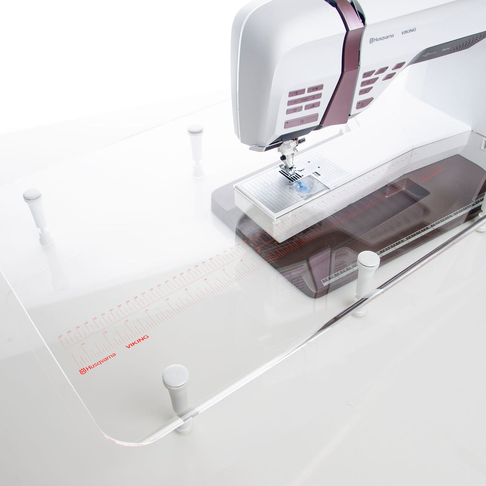 HUSQVARNA® VIKING® Quilter’s Table (8, 9)