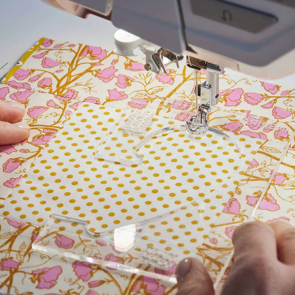HUSQVARNA® VIKING® EPIC™ QUILT™ 97 Sewing Machine