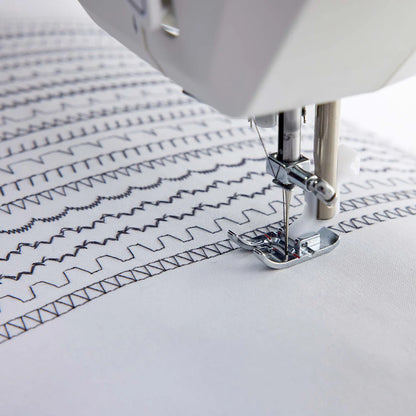 HUSQVARNA® VIKING® ONYX™ 15 Sewing Machine