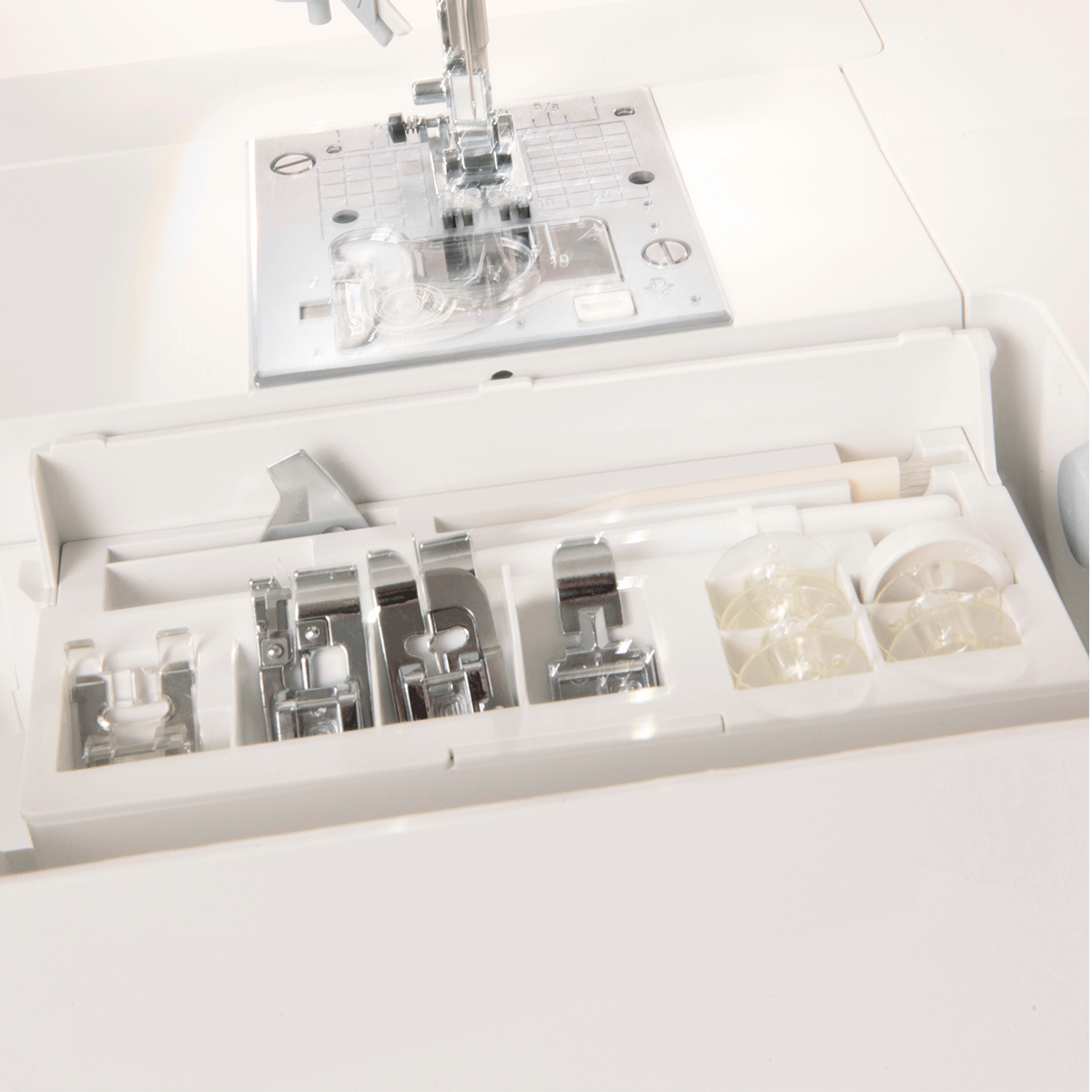 JUKI Exceed HZL-F300 Sewing Machine
