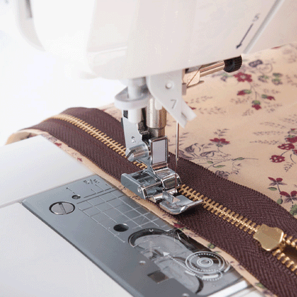 JUKI Exceed HZL-F300 Sewing Machine