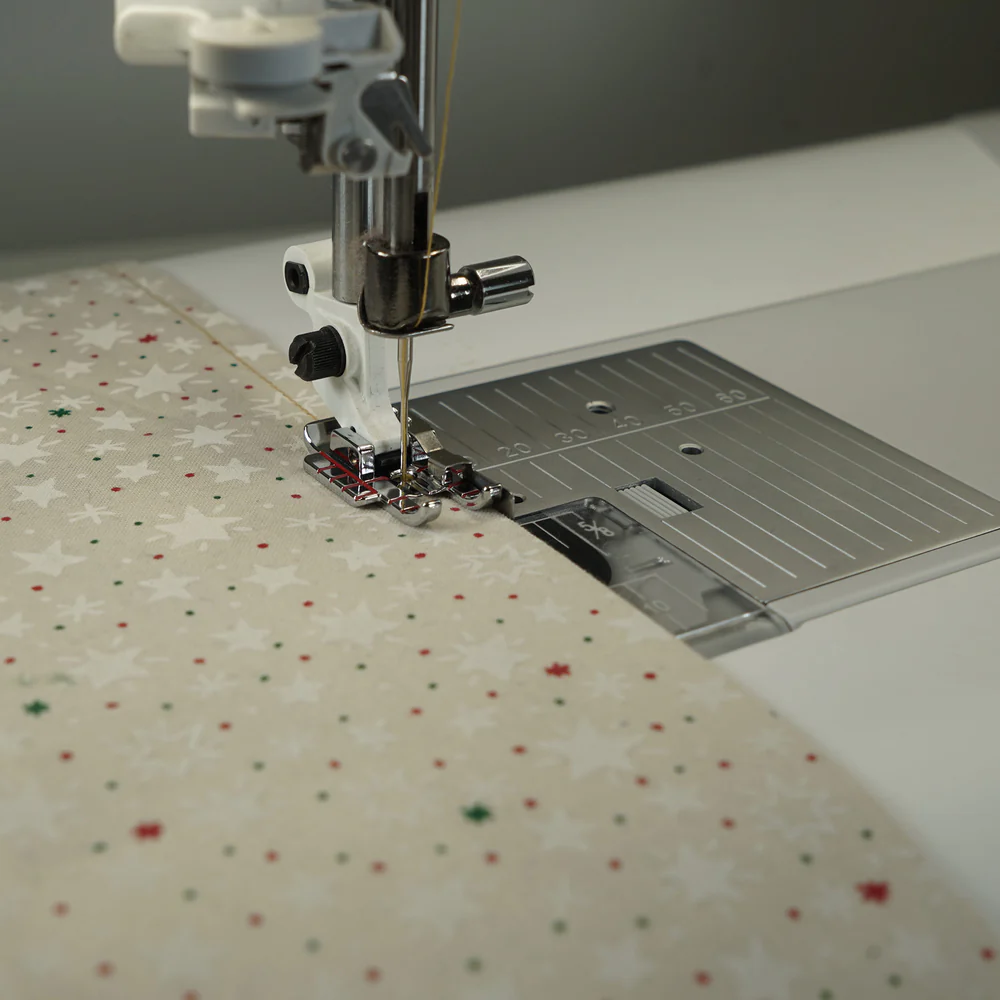 HUSQVARNA® VIKING® Adjustable 1/4" Foot with Guide