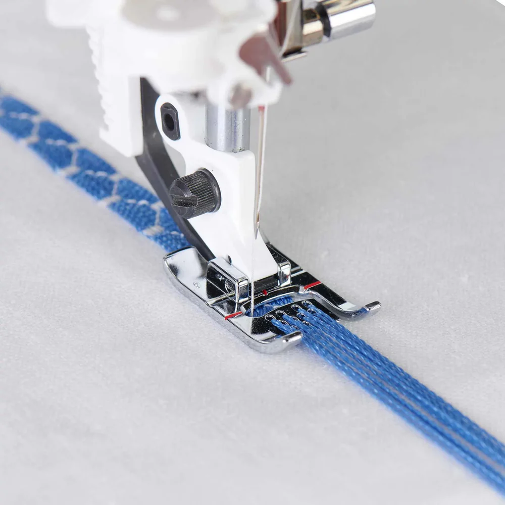 HUSQVARNA® VIKING® 11-Hole Cord Foot With Threader