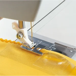 HV 3 mm Shell Rolled Hem Foot