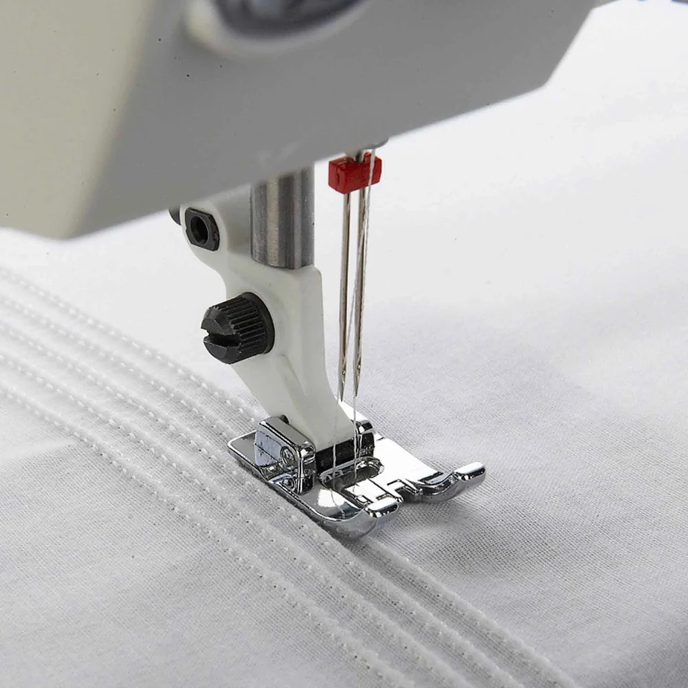 HV 5 Groove Pin Tuck Foot With Raised Seam Plate
