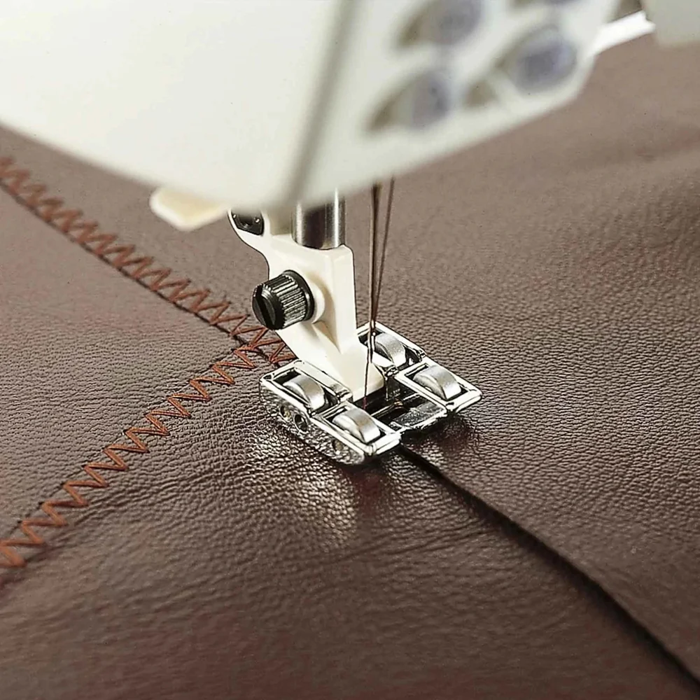 HUSQVARNA® VIKING® Roller Foot (1 - 8)